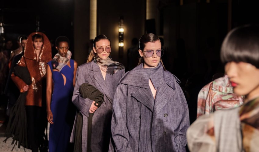 Wenn Licht zur Skulptur wird: Die Begegnung zwischen Hyperlight Optics und ROKSANDA